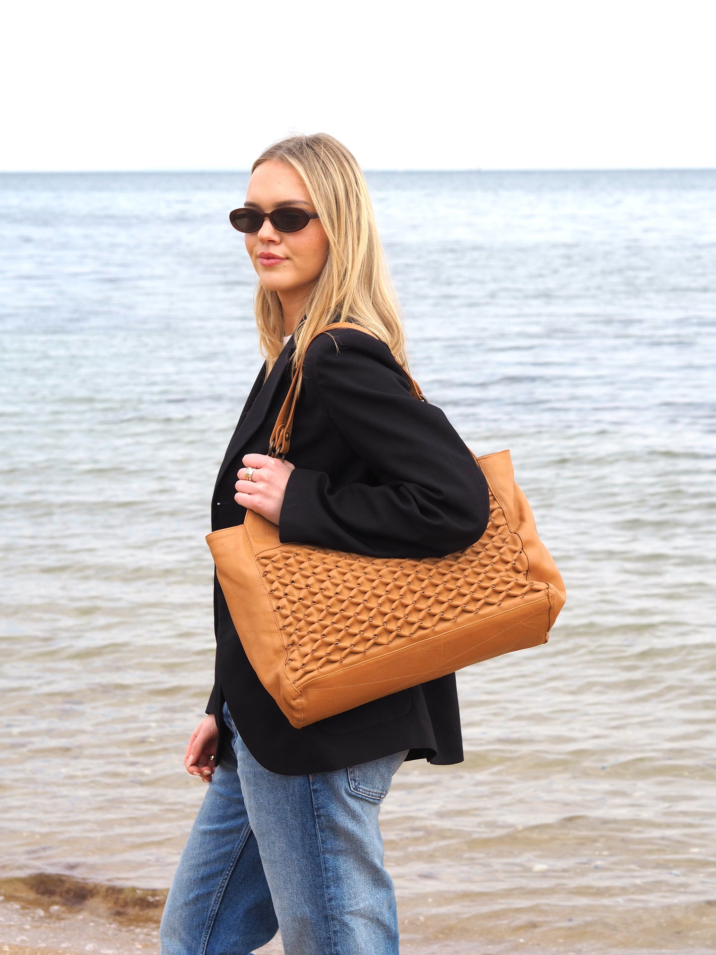 Isla Textured Leather Tote | Camel
