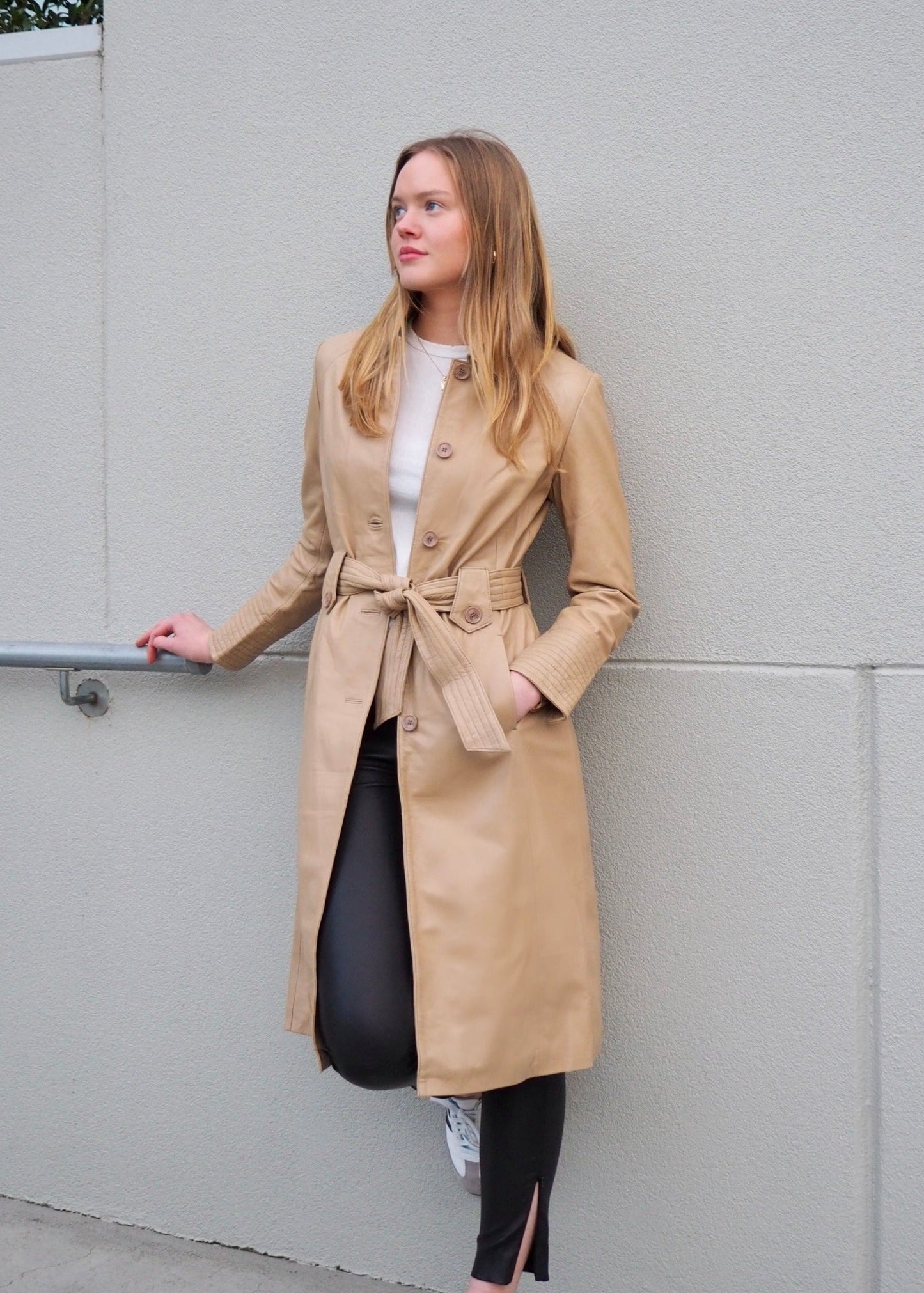 Claire Trench | Honey