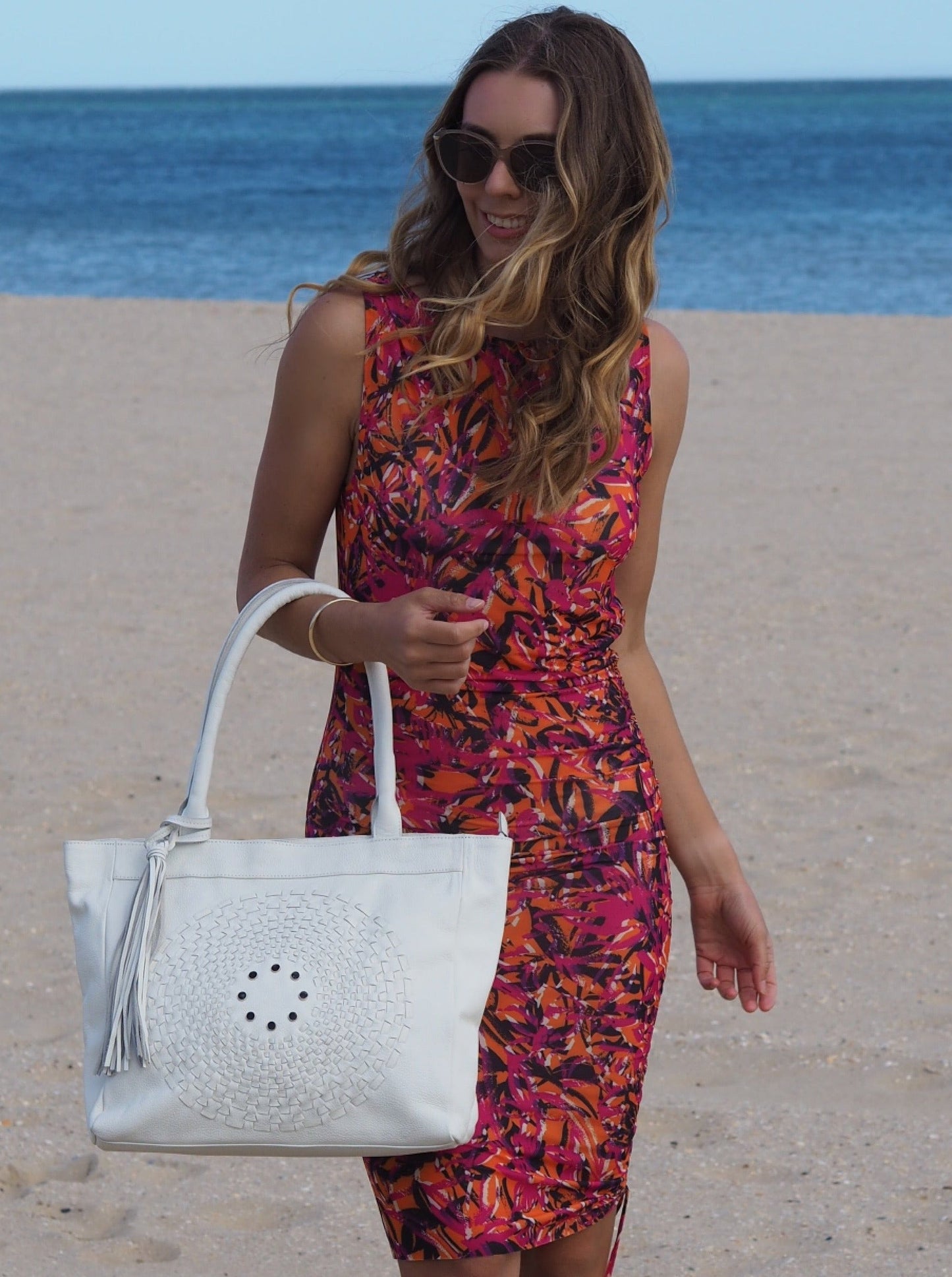 Iris Tote | White