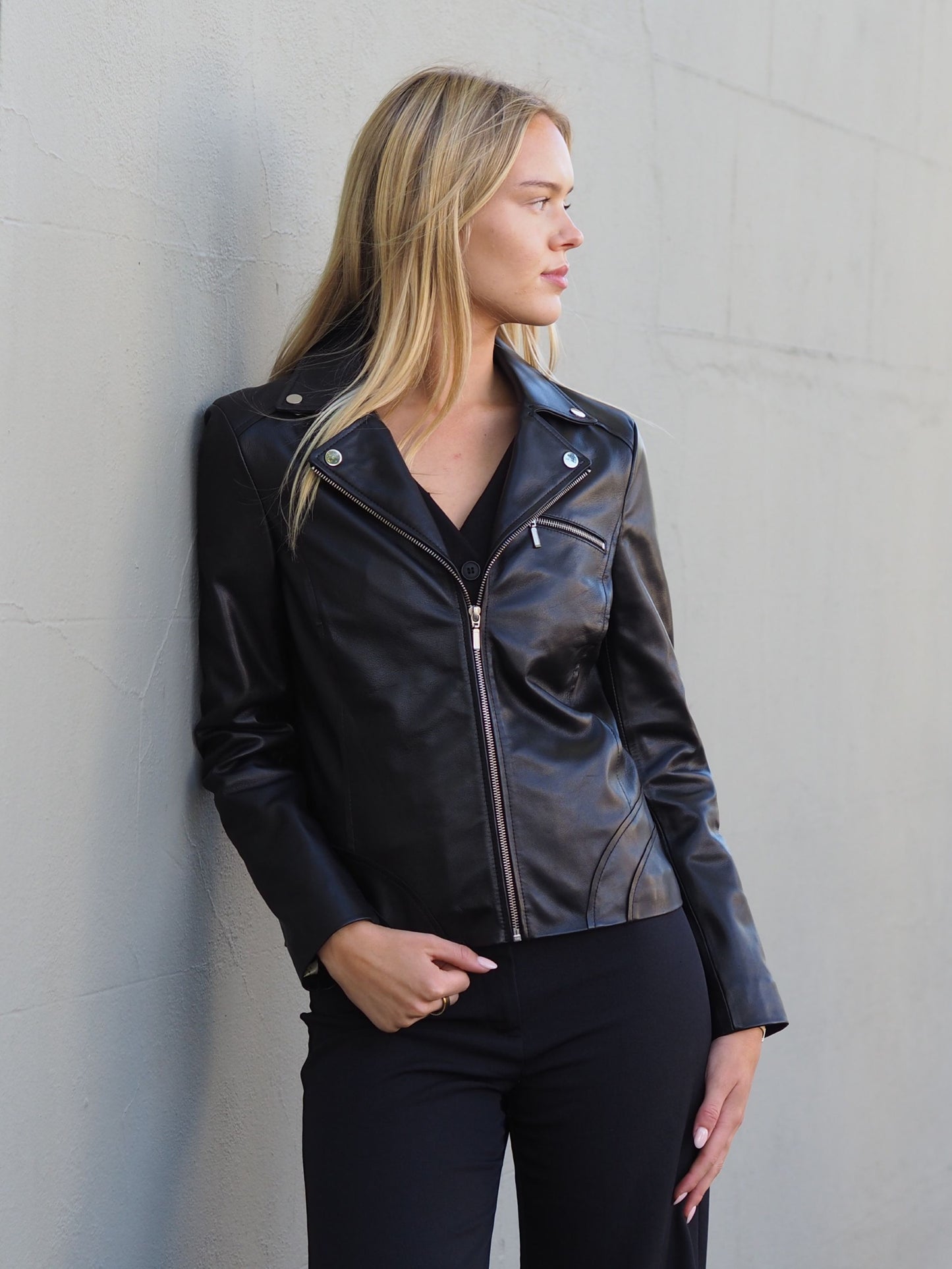Karlie Jacket | Black